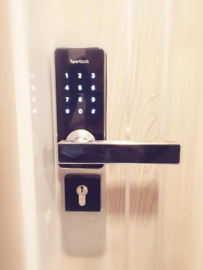 Sea Cliff Apartment レバル エクステリア 写真